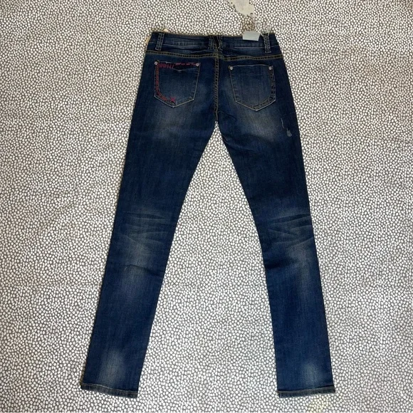 Medium Blue Skinny Jeans W/ Pink Stitching design Size 9 - Picture 3 of 9